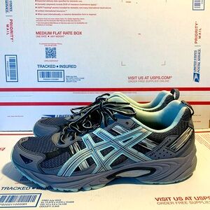 ASICS Gel-Venture shoes